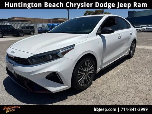 Used 2022 Kia Forte GT-Line w/ GT-Line Premium Package FWD image 1