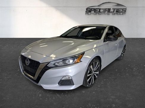 Used 2021 Nissan Altima 2.5 SR w/ SR Premium Package FWD image 5