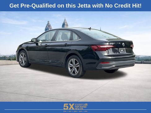 Used 2024 Volkswagen Jetta SE image 22