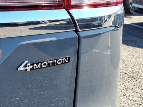 New 2026 Volkswagen Atlas SEL Premium R-Line image 10