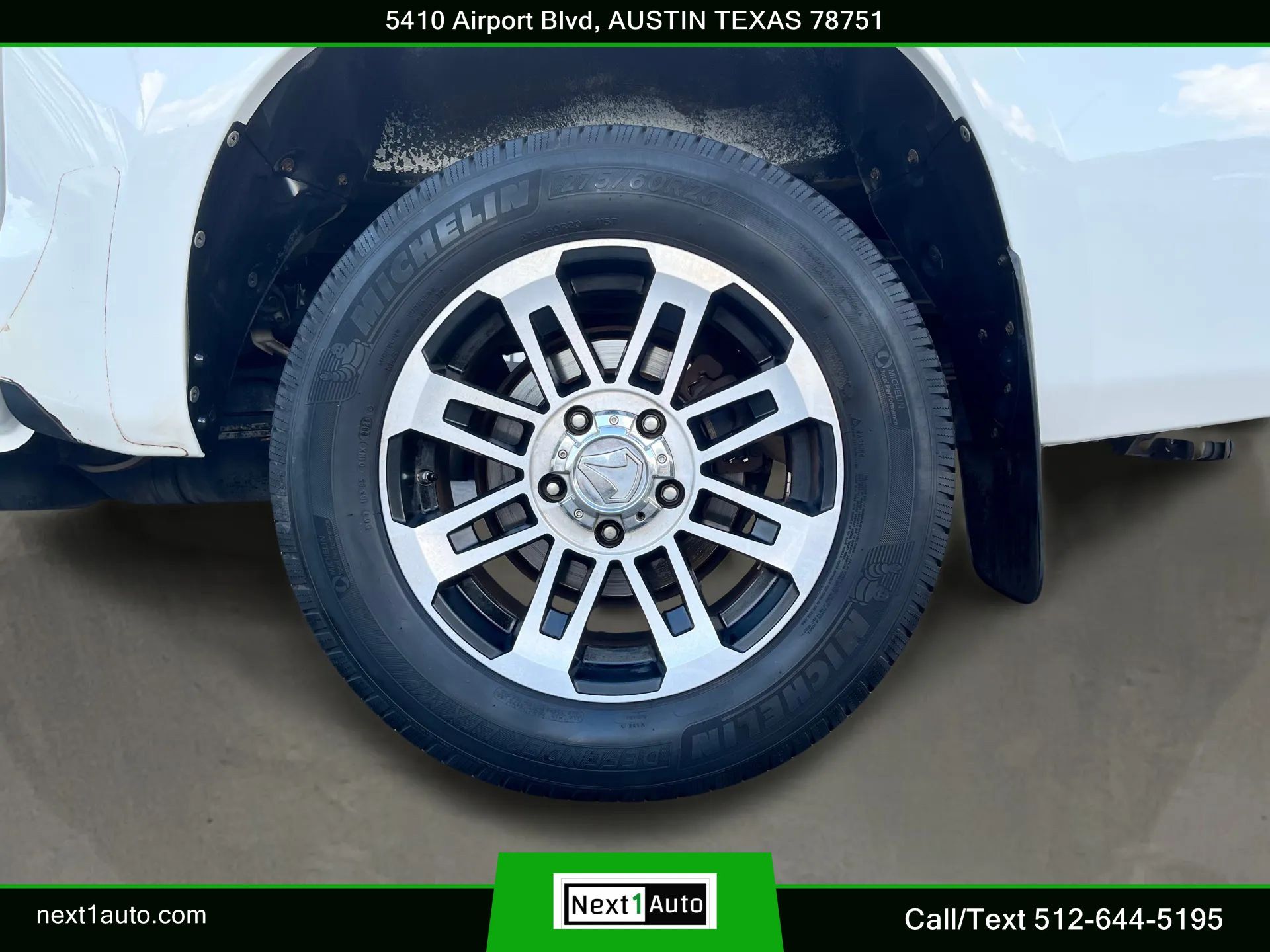 Used 2013 Toyota Tundra 2WD CrewMax w/ SR5 Pkg image 31