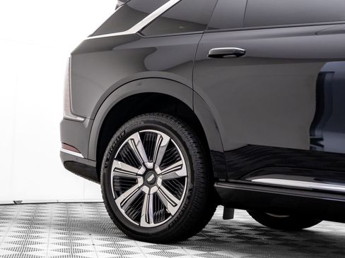 New 2025 Cadillac Escalade IQ Luxury 1 image 33