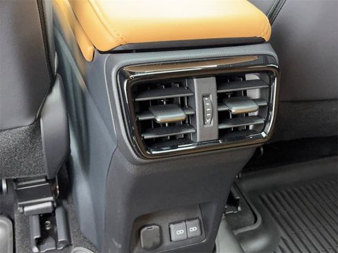 Used 2025 Lexus NX 250 FWD w/ Premium Package image 42