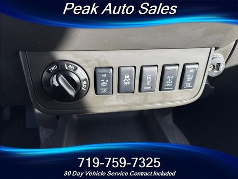 Used 2018 Nissan Frontier PRO-4X image 23