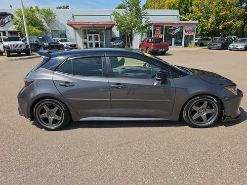 Used 2022 Toyota Corolla XSE FWD image 6