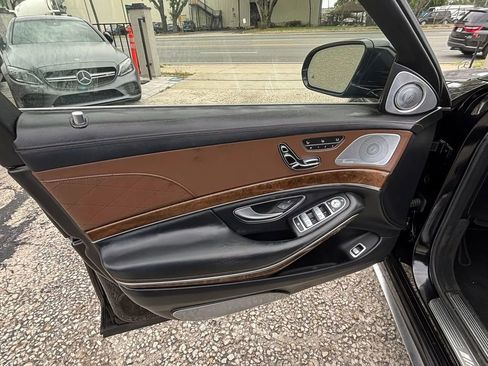 Used 2014 Mercedes-Benz S 63 AMG 4MATIC Sedan image 11