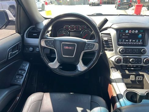 Used 2019 GMC Yukon XL SLT AWD/4WD image 28