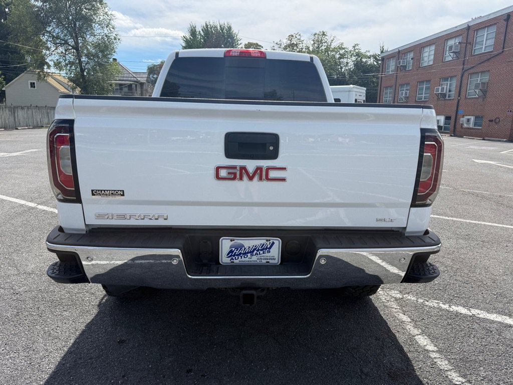 Used 2018 GMC Sierra 1500 SLT w/ SLT Premium Package AWD/4WD image 4