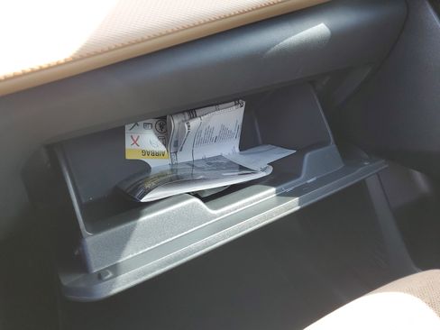 Used 2026 Chevrolet Equinox ACTIV w/ Convenience Package III image 30