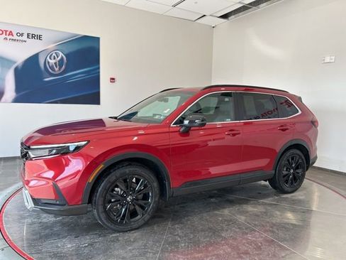 Used 2024 Honda CR-V Sport Touring image 3