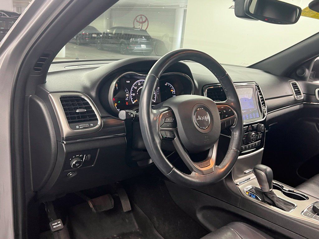 Used 2019 Jeep Grand Cherokee Limited w/ Luxury Group II AWD/4WD image 10