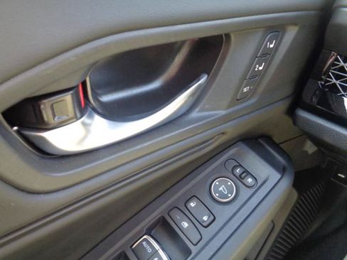 Used 2025 Honda Accord EX-L image 35