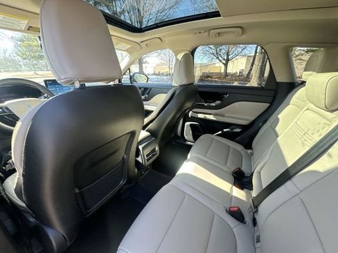 New 2026 Lincoln Corsair Premiere image 24