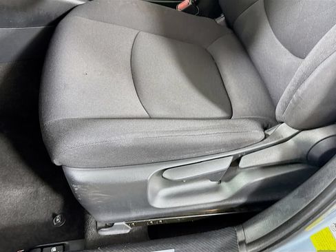 Used 2020 Toyota Corolla LE FWD image 23