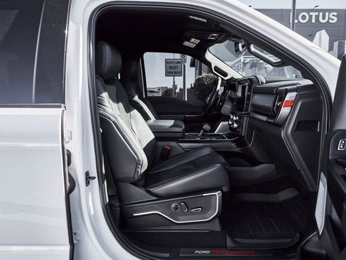 Used 2025 Ford F150 Raptor AWD/4WD image 30