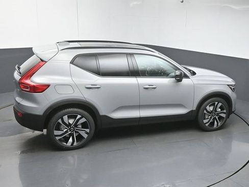 New 2026 Volvo XC40 B5 Ultra w/ Protection Package Premier AWD/4WD image 46