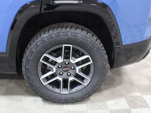 New 2026 GMC Terrain AT4 w/ Convenience Package III image 41