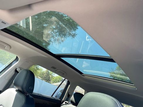 New 2026 Volkswagen Atlas SE image 46