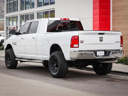 Used 2017 RAM 2500 SLT w/ Luxury Group AWD/4WD image 6