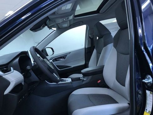 New 2025 Toyota RAV4 XLE image 18