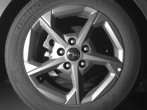 Used 2025 Kia K4 LXS image 15