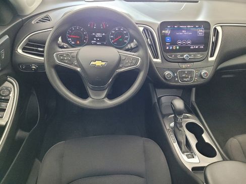 Used 2024 Chevrolet Malibu LS FWD image 22