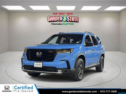 Certified 2025 Honda Pilot TrailSport