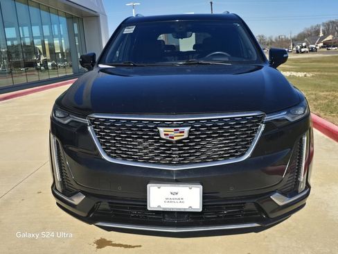 Used 2020 Cadillac XT6 Premium Luxury image 8