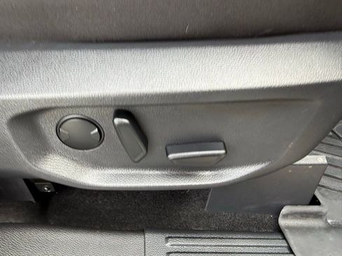 Used 2025 Ford Ranger XLT w/ Equipment Group 301A High image 14