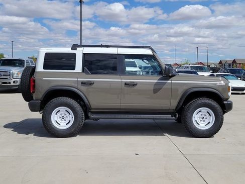 New 2026 Ford Bronco Heritage Edition AWD/4WD image 2