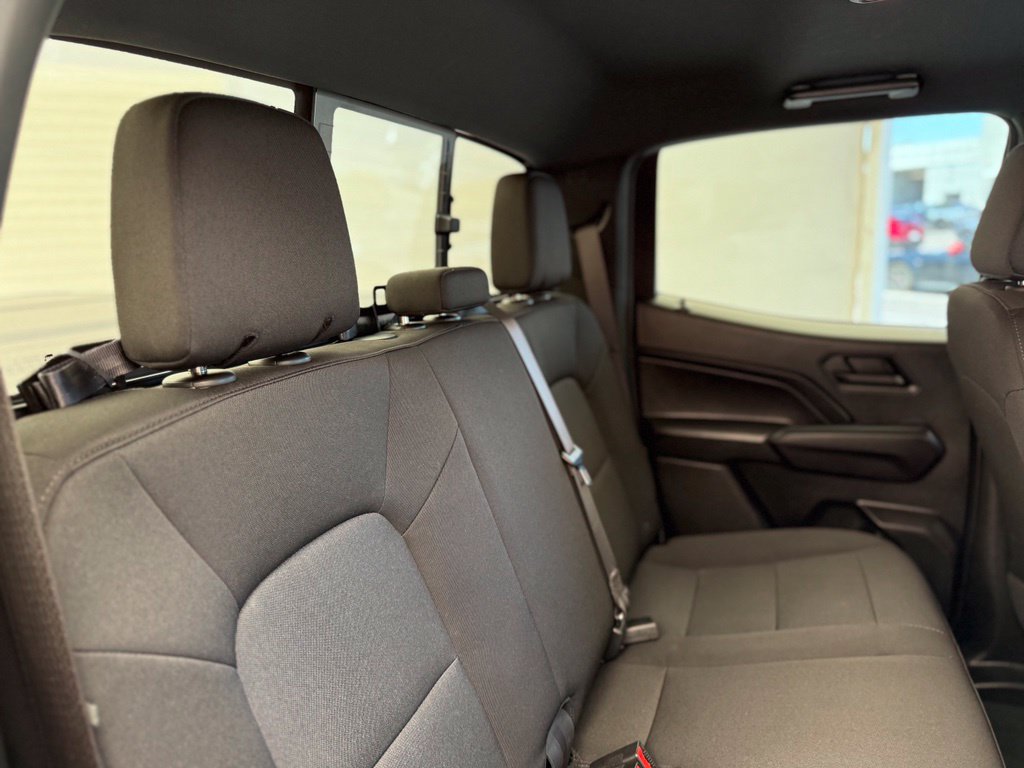 Used 2024 Chevrolet Colorado Trail Boss AWD/4WD image 19