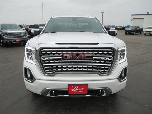 Used 2021 GMC Sierra 1500 Denali w/ Denali Ultimate Package image 11