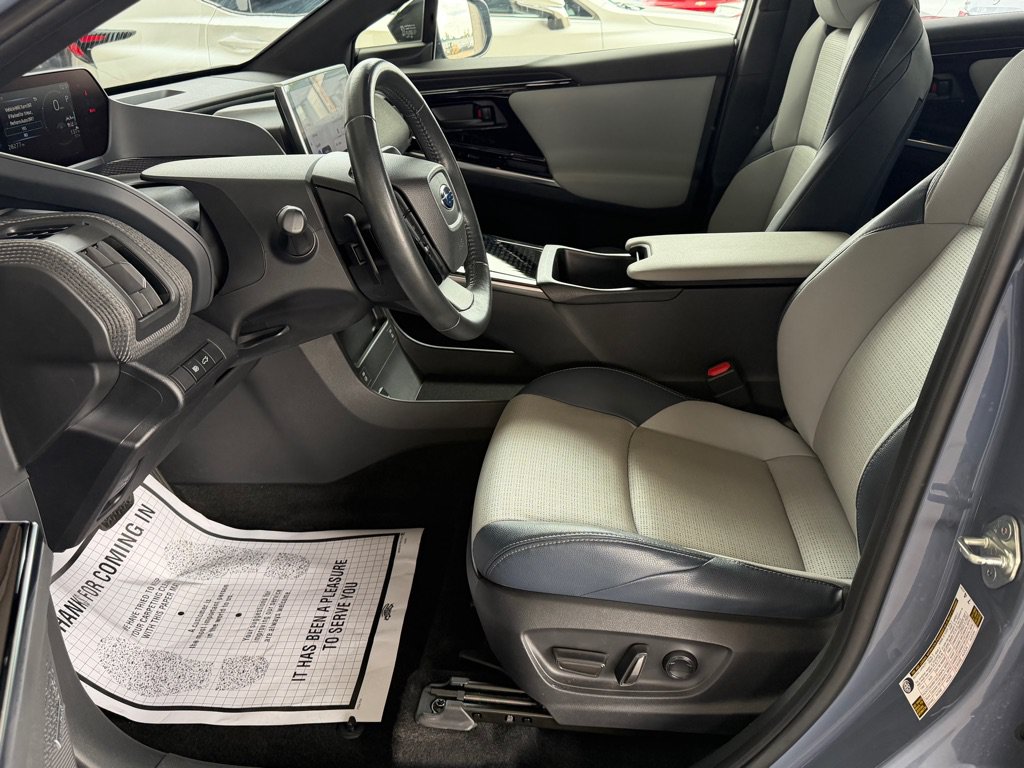 Used 2023 Subaru Solterra AWD image 5