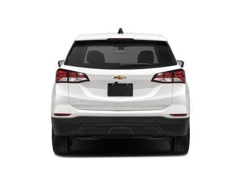 Certified 2024 Chevrolet Equinox LS w/ LS Convenience Package FWD image 28