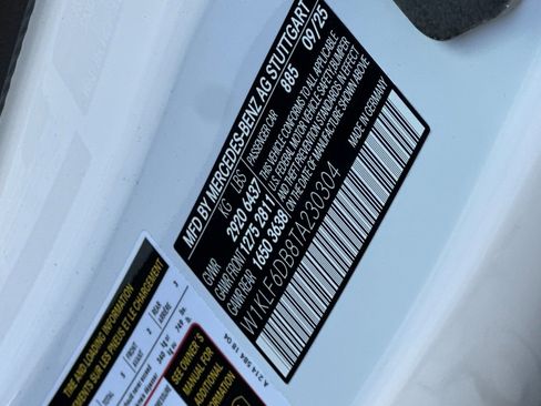 New 2026 Mercedes-Benz E 53 AMG e 4MATIC Sedan image 35