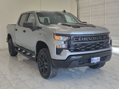 New 2026 Chevrolet Silverado 1500 Custom Trail Boss w/ Turbomax Blackout Package