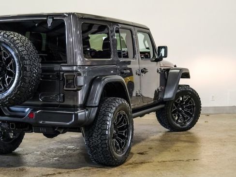 Used 2021 Jeep Wrangler Unlimited Rubicon image 32