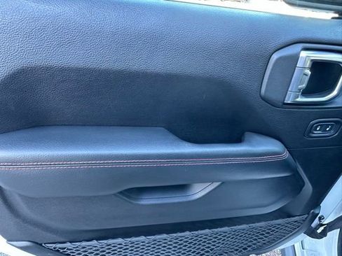 Used 2019 Jeep Wrangler Unlimited Rubicon image 21