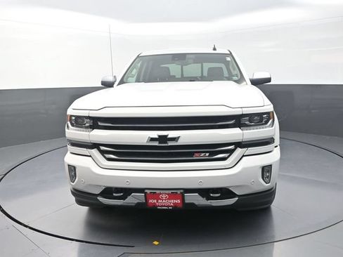 Used 2018 Chevrolet Silverado 1500 LTZ Z71 w/ LTZ Plus Package AWD/4WD image 2