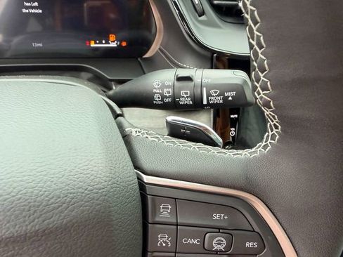 New 2026 Jeep Grand Cherokee Limited image 17