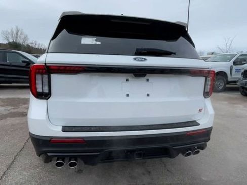 New 2026 Ford Explorer ST w/ Sun And Sound Package image 3