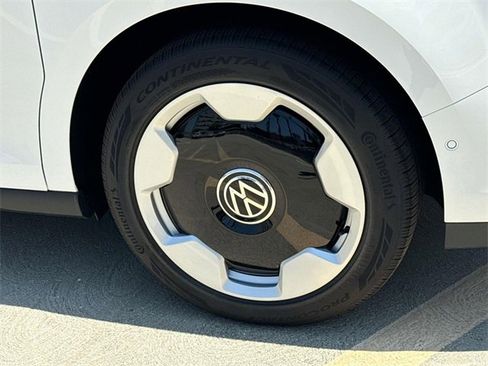 New 2025 Volkswagen ID. Buzz Pro S image 31