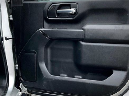 Used 2022 GMC Sierra 2500 Pro w/ Convenience Package image 25