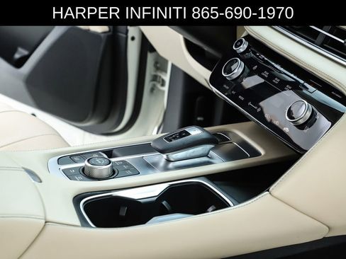 Used 2023 INFINITI QX60 Sensory w/ Vision Package AWD/4WD image 36