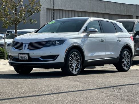 Used 2017 Lincoln MKX Reserve FWD image 7