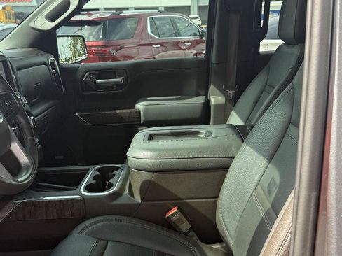 Used 2021 GMC Sierra 1500 Denali w/ Denali Premium Package AWD/4WD image 36