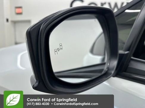 Used 2024 Toyota Prius XLE image 34