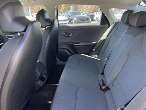 New 2025 Kia K4 LXS image 20