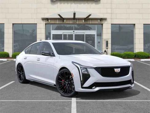 New 2026 Cadillac CT5 V w/ LPO, ONYX Package AWD/4WD image 8