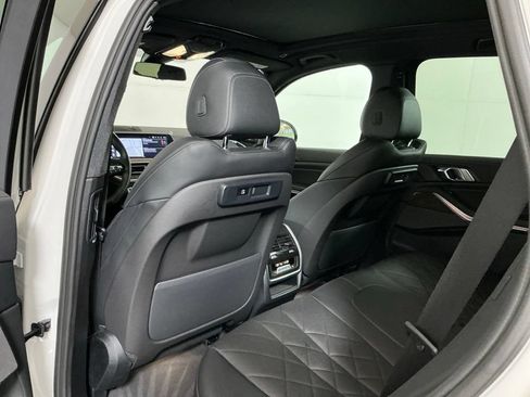Used 2023 BMW X5 sDrive40i w/ Premium Package RWD image 25